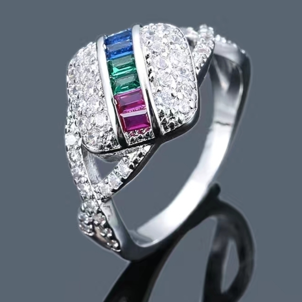 New stunning women's rainbow ring